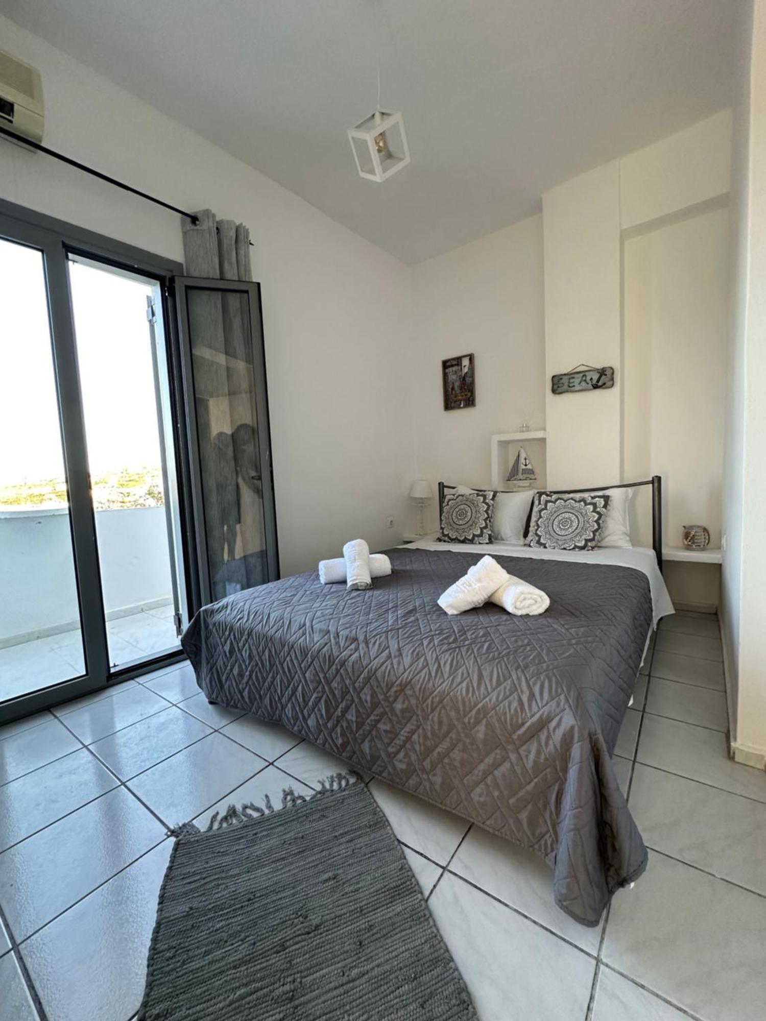 Nicole Rooms Santorini Vóthon 외부 사진