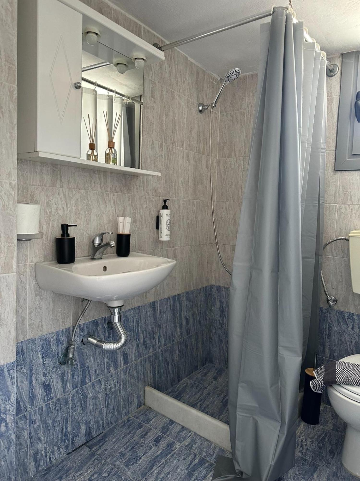 Nicole Rooms Santorini Vóthon 외부 사진